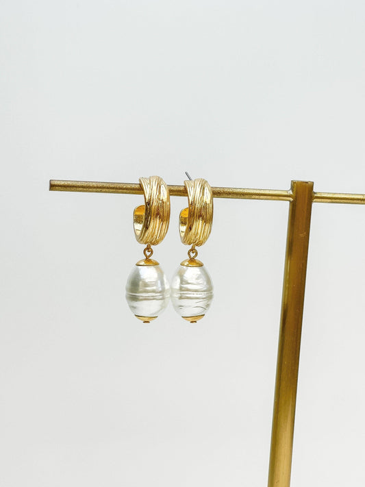 Freshwater Pearl Earrings